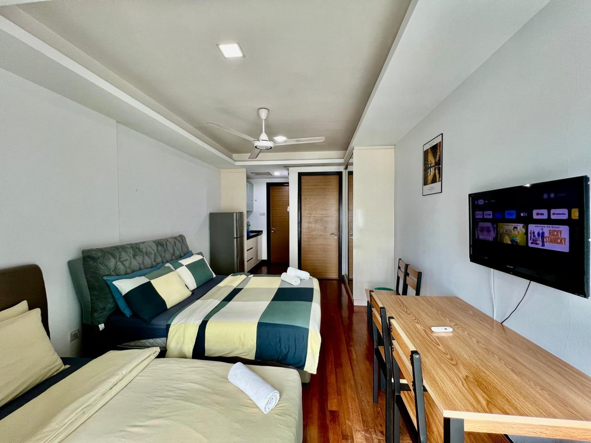 Couple Suite At Casa Residency 5 Mins Walk To Lrt, Jalan Alor & Bukit Bintang Куала-Лумпур Экстерьер фото